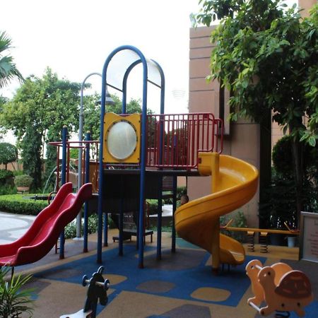 100100 Suites At Times Square Malaysia Kuala Lumpur Exterior photo